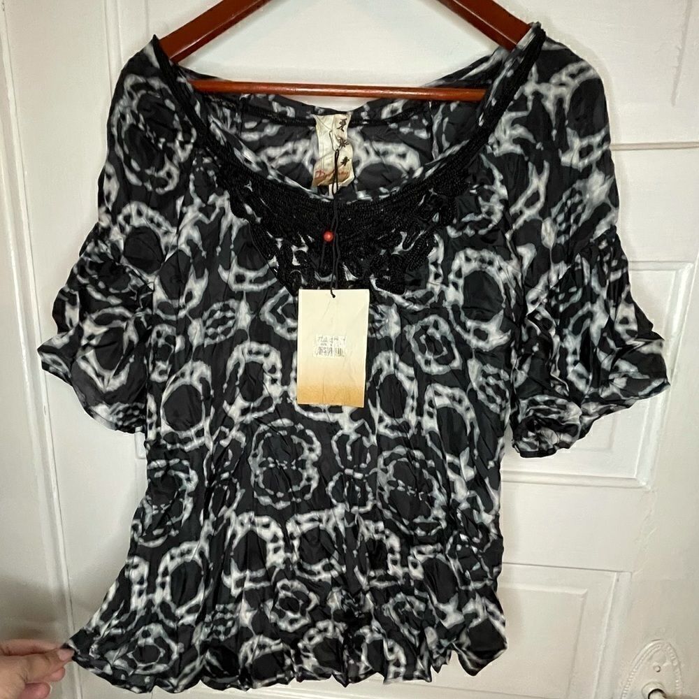 Da-Nang 100% Silk Handcrafted Shirt w/ Embroidery